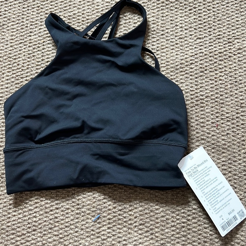 NWT LULULEMON free to be moved bra high neck